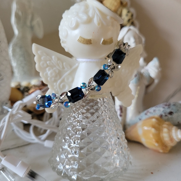 Lisner Bracelet ~ Vintage Faux Sapphire ~ Aurora Borealis ~ Pretty! *See Notes* - Picture 4 of 16